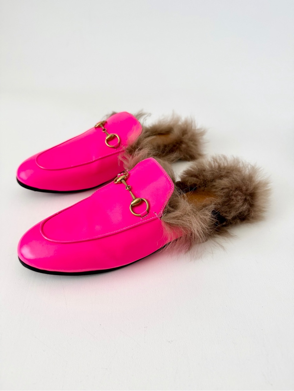 GUCCI | Princetown Fuchsia Hot Pink Horsebit Fur Mule Loafers Slippers EU 39
